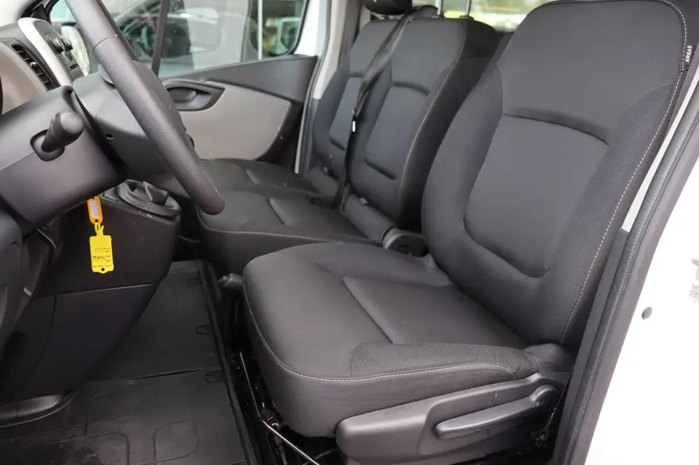 Renault Trafic 1.6 dCi 88kw Zen 9-persoons 14386 uit 2019, foto 7
