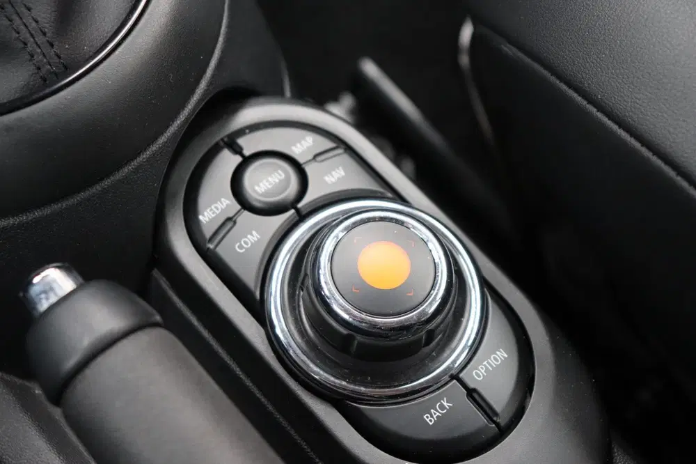 Mini Cooper S orgNL uit 2020, foto 17