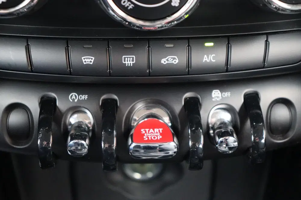 Mini Cooper S orgNL uit 2020, foto 18