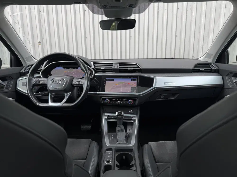 Audi Q3 35 TFSI S Line Pano ACC Trekhaak 1 Jaar ga uit 2020, foto 11