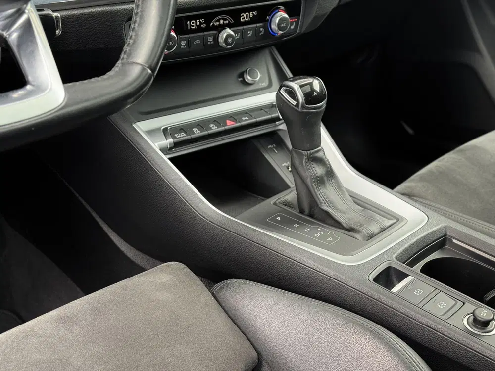 Audi Q3 35 TFSI S Line Pano ACC Trekhaak 1 Jaar ga uit 2020, foto 18