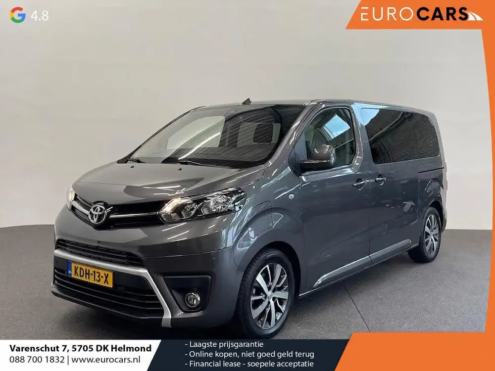 Toyota Proace Luxury L2 8persoons PERSONENBUS uit 2022