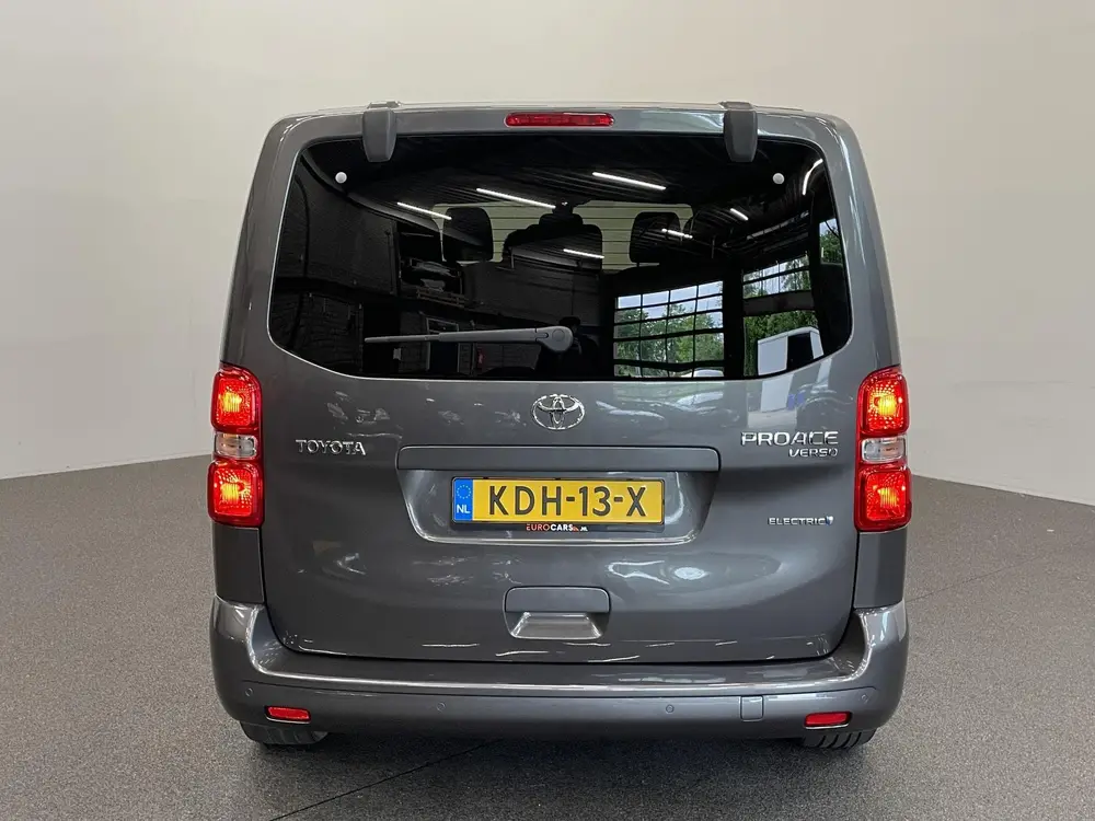 Toyota Proace Luxury L2 8persoons PERSONENBUS uit 2022, foto 7
