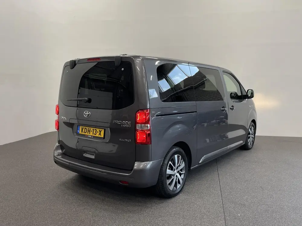 Toyota Proace Luxury L2 8persoons PERSONENBUS uit 2022, foto 8