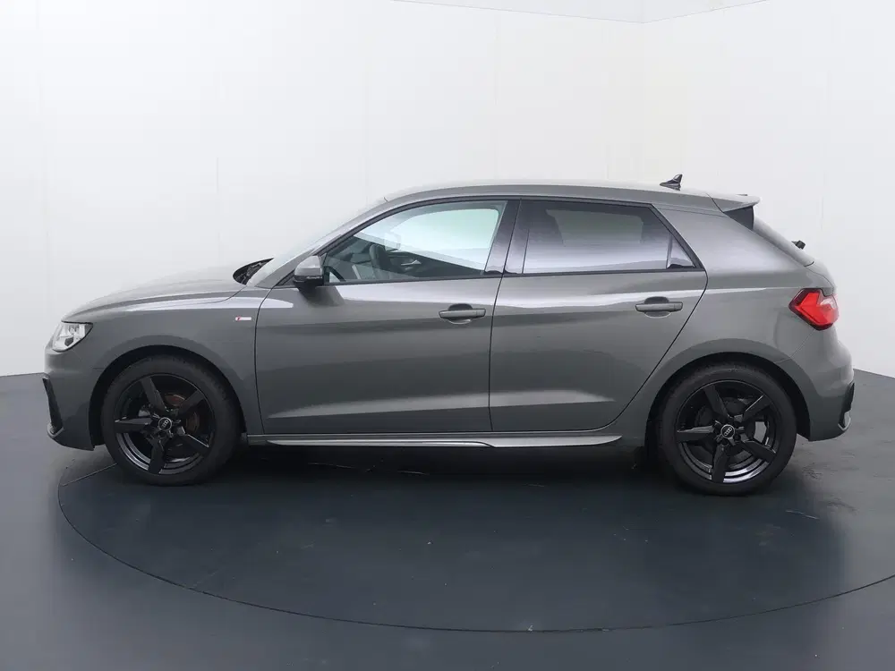 Audi A1 25 TFSI S edition uit 2025, foto 2