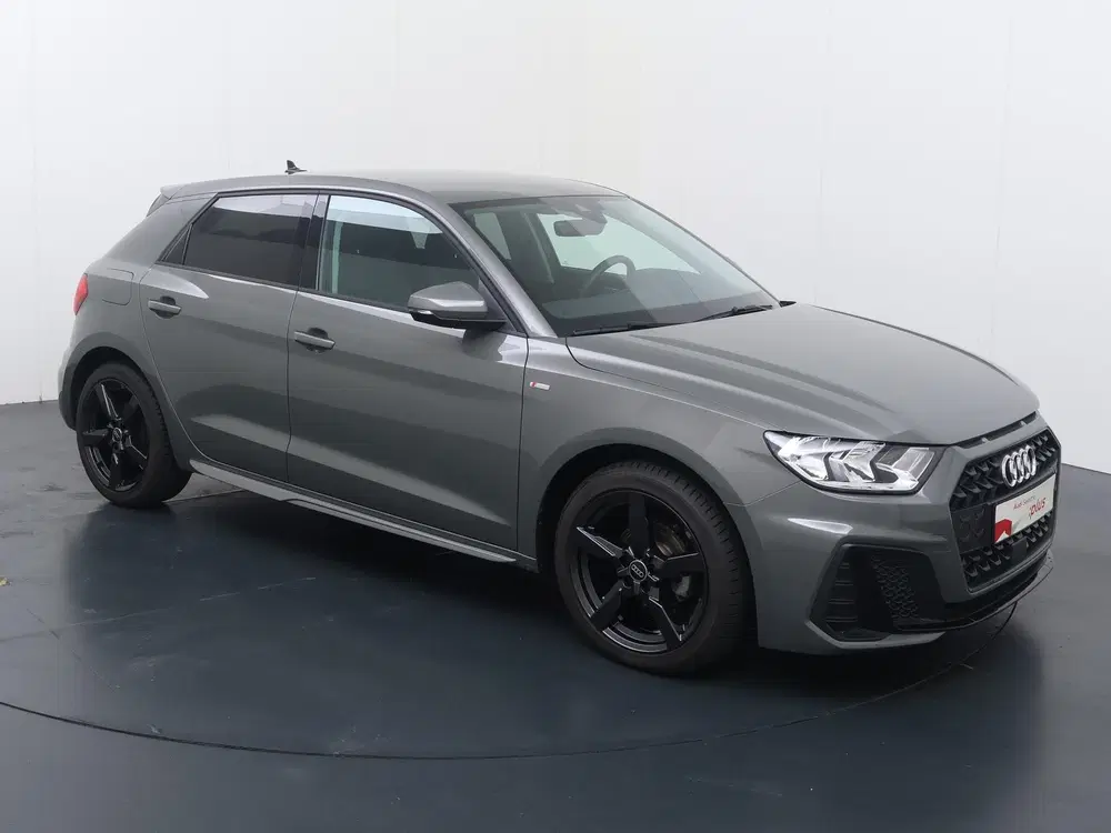 Audi A1 25 TFSI S edition uit 2025, foto 3