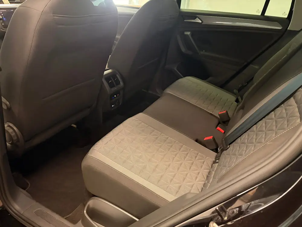 Volkswagen Tiguan 1.5 TSI Life Business | LED | ELEKTR. ACHT uit 2021, foto 11