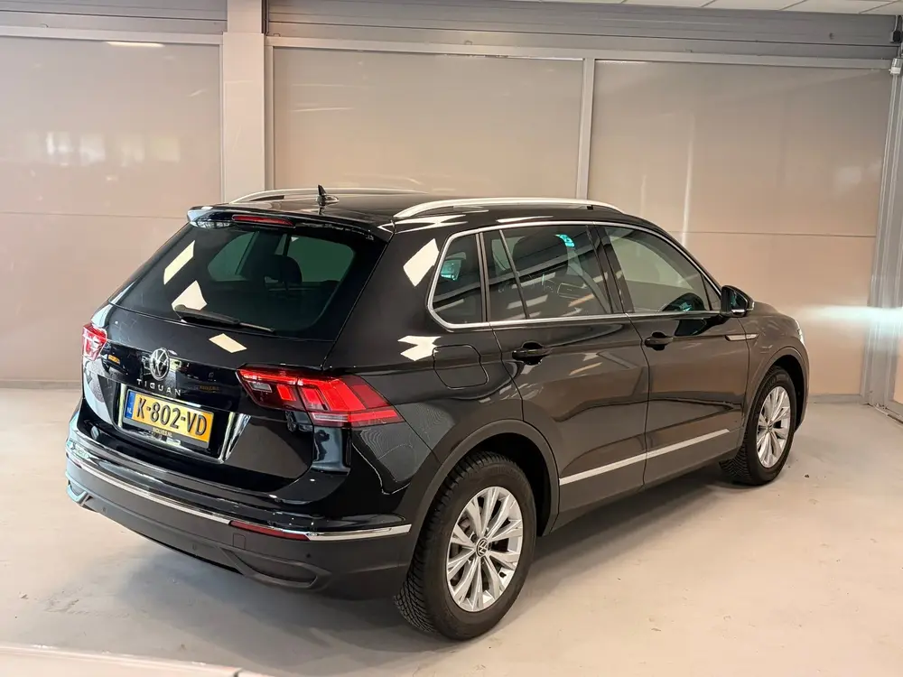 Volkswagen Tiguan 1.5 TSI Life Business | LED | ELEKTR. ACHT uit 2021, foto 19
