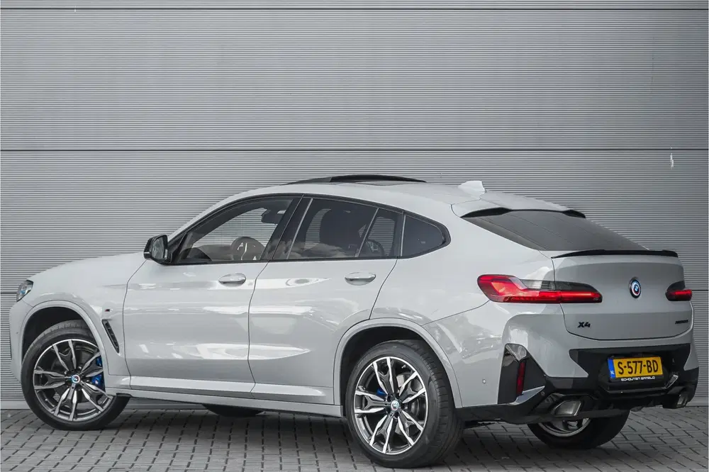 BMW X4 xDrive20i M-Sport Pano Laser Stuurverw Tre uit 2023, foto 11