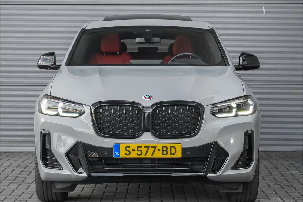 BMW X4 xDrive20i M-Sport Pano Laser Stuurverw Tre uit 2023, foto 14