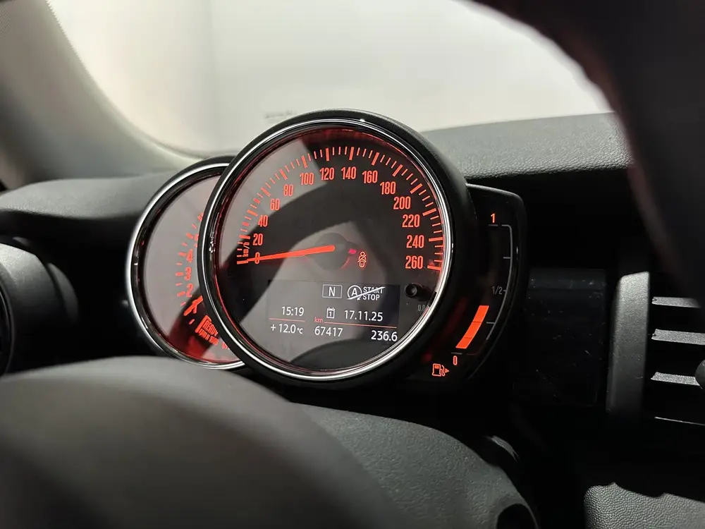 Mini One 1.5 One uit 2019, foto 11