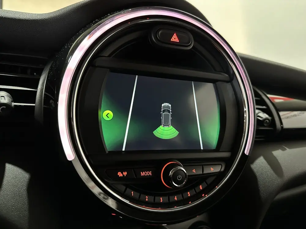 Mini One 1.5 One uit 2019, foto 16