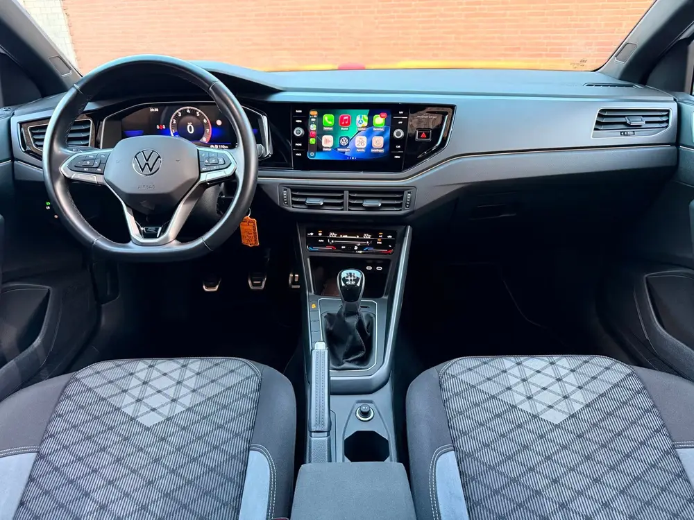 Volkswagen Polo 1.0 TSI R-Line Pano Acc IQ Light Climatr Vir uit 2024, foto 8