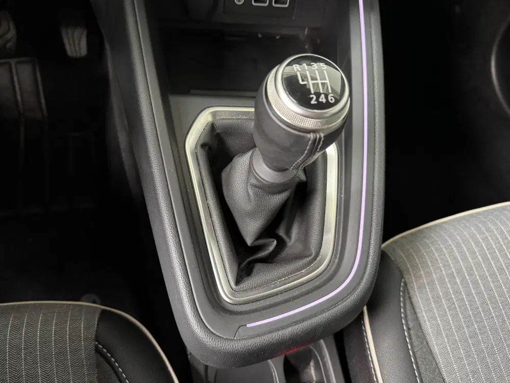 Renault Clio 1.0 TCe 90 GPF Techno uit 2025, foto 17