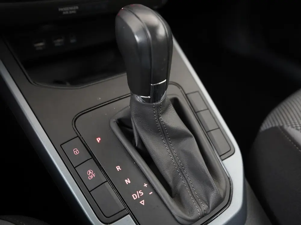 SEAT Arona 1.0 TSI Xcellence Business Intense DSG | Camera | uit 2019, foto 11