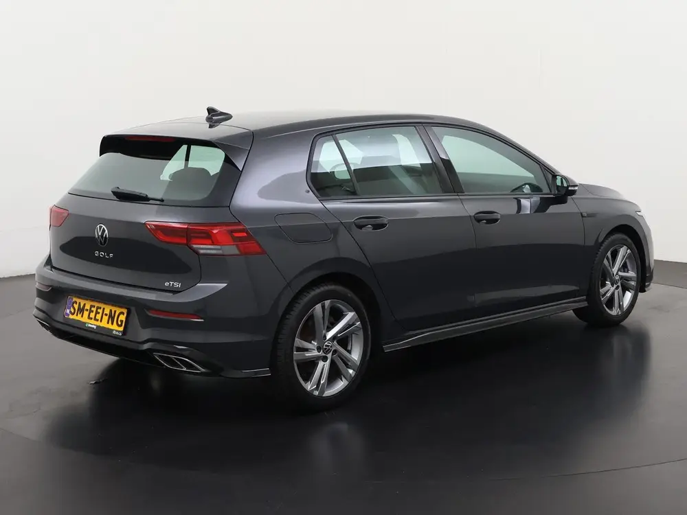 Volkswagen Golf 1.5 eTSI R-Line DSG | Camera | Stuurverwarmi uit 2024, foto 4