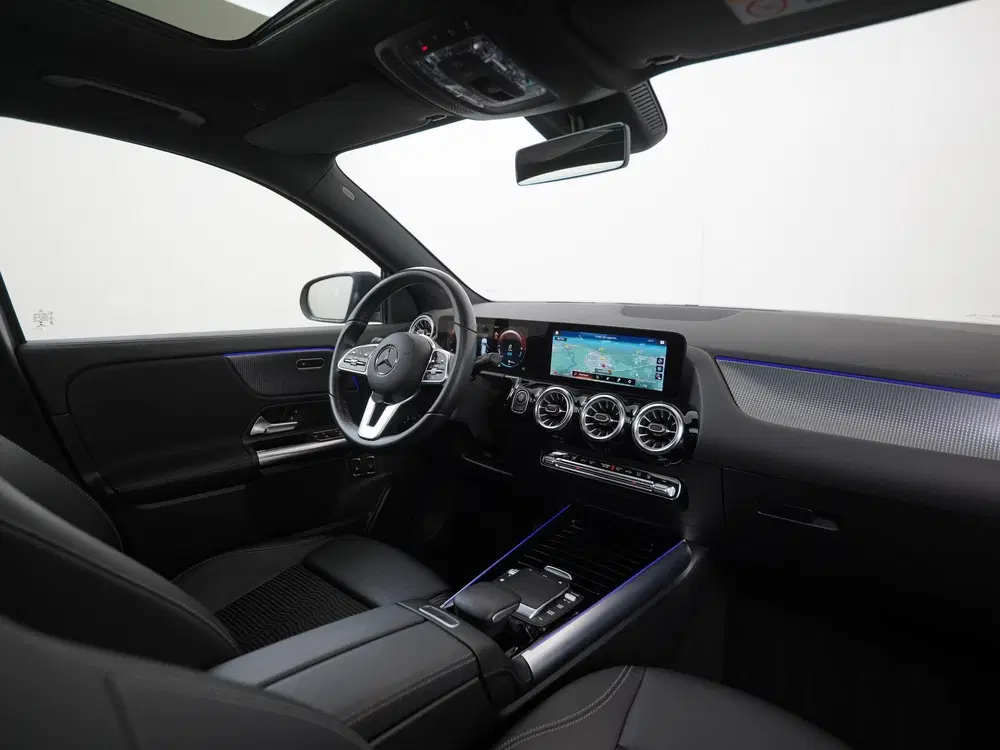 Mercedes-Benz GLA 250e Progressive Night uit 2022, foto 2
