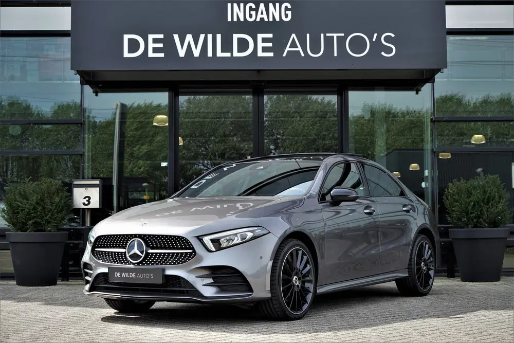 Mercedes-Benz A-Klasse 250 e AMG 218pk Pano Camera Sfeerverl uit 2022
