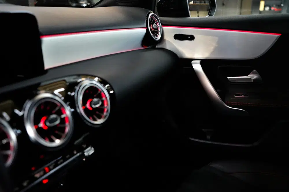 Mercedes-Benz A-Klasse 250 e AMG 218pk Pano Camera Sfeerverl uit 2022, foto 18
