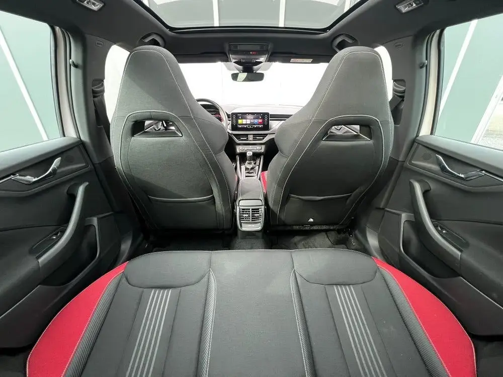 Skoda Kamiq 1.0TSI 110pk Monte Carlo uit 2022, foto 9