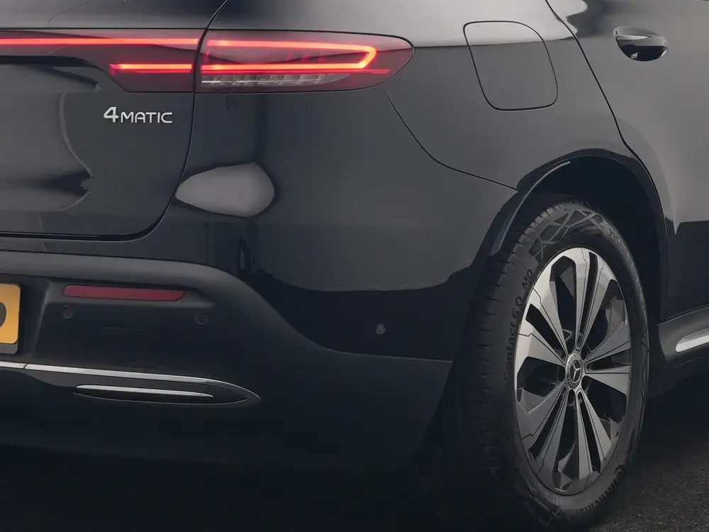 Mercedes-Benz EQC 400 4MATIC 85 kWh 408pk Dealer O.H SOH 96. uit 2022, foto 8