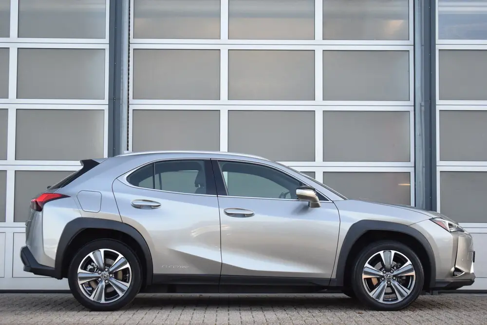 Lexus UX 300e Business 54 kWh OrigNL | NAP (bj 2020) uit 2020, foto 11