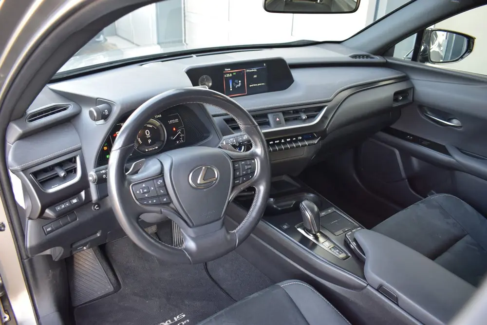 Lexus UX 300e Business 54 kWh OrigNL | NAP (bj 2020) uit 2020, foto 3