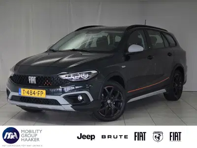 Fiat Tipo 1.5 Hybrid Garmin uit 2023
