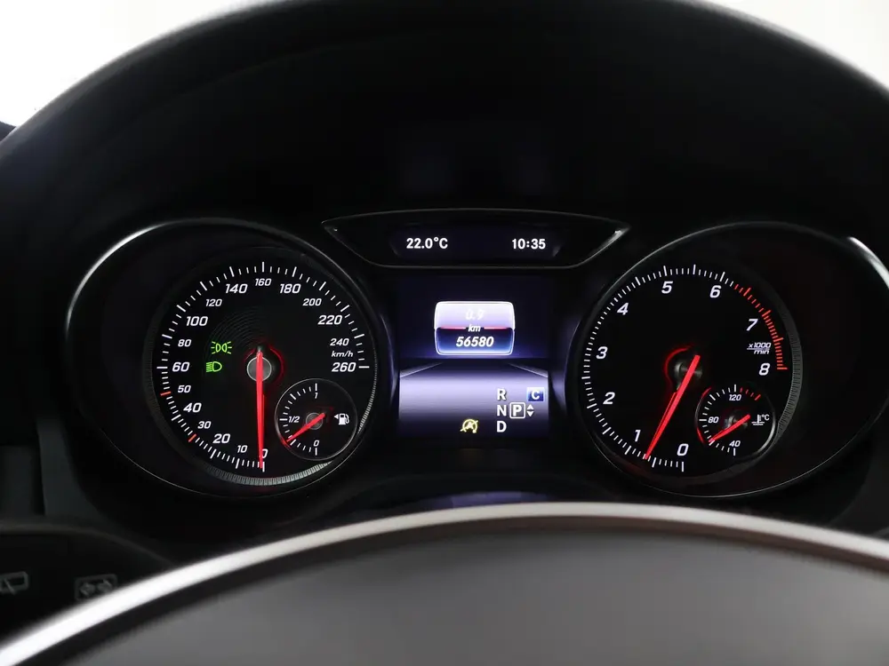 Mercedes-Benz GLA 180 Business Solution AMG Limited uit 2019, foto 12