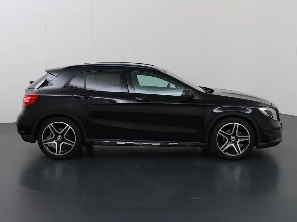 Mercedes-Benz GLA 180 Business Solution AMG Limited uit 2019, foto 6