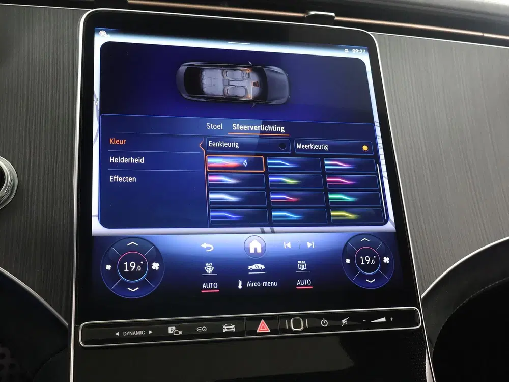 Mercedes-Benz EQE 300 AMG Line 89 kWh uit 2024, foto 19