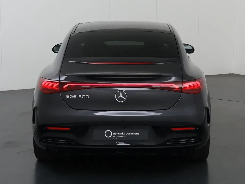 Mercedes-Benz EQE 300 AMG Line 89 kWh uit 2024, foto 4