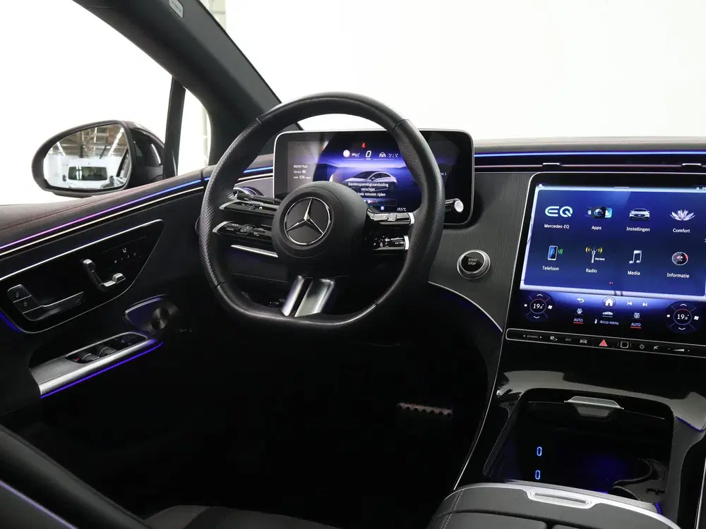 Mercedes-Benz EQE 300 AMG Line 89 kWh uit 2024, foto 9