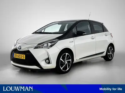 Toyota Yaris 1.5 Hybrid Executive Bi-Tone uit 2019
