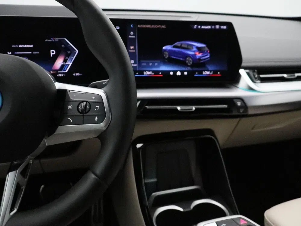 BMW iX1 xDrive30 M Sportpakket uit 2025, foto 17