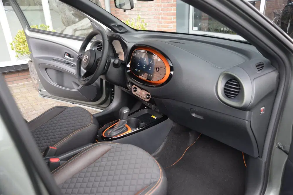 Toyota Aygo X 1.0 VVT-i S-CVT Limited uit 2022, foto 8