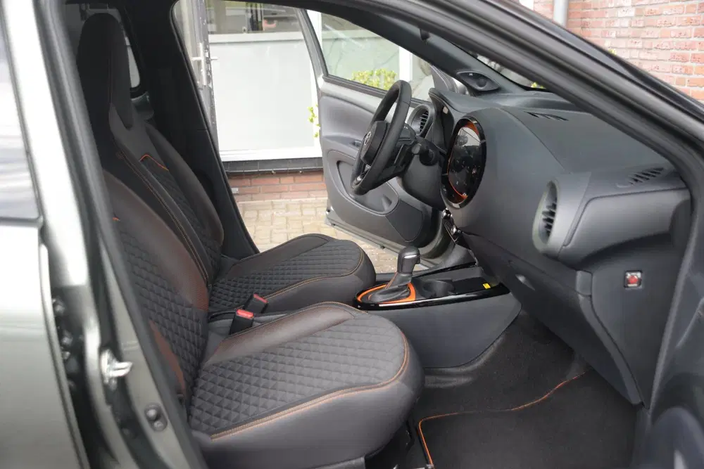 Toyota Aygo X 1.0 VVT-i S-CVT Limited uit 2022, foto 9