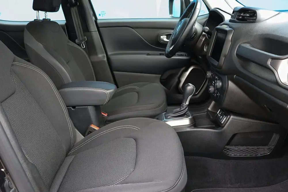 Jeep Renegade 1.3T Limited - Automaat uit 2019, foto 11
