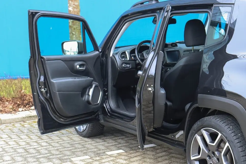 Jeep Renegade 1.3T Limited - Automaat uit 2019, foto 8