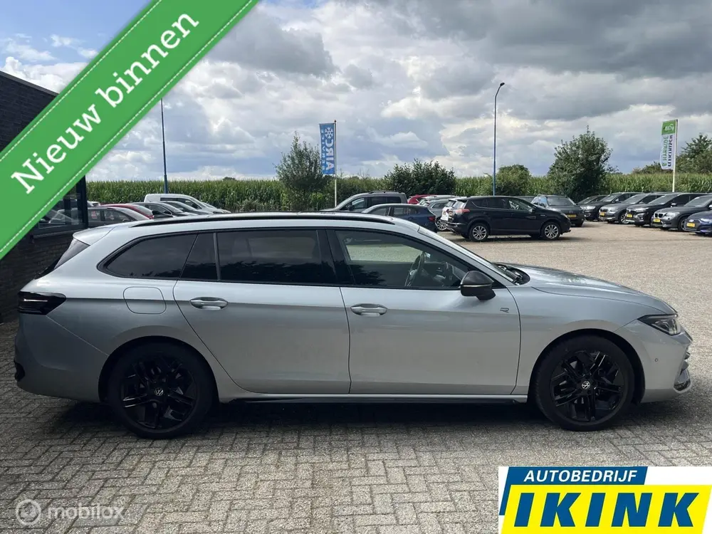 Volkswagen Passat Variant 1.5 eTSI R-Line Business uit 2024, foto 3