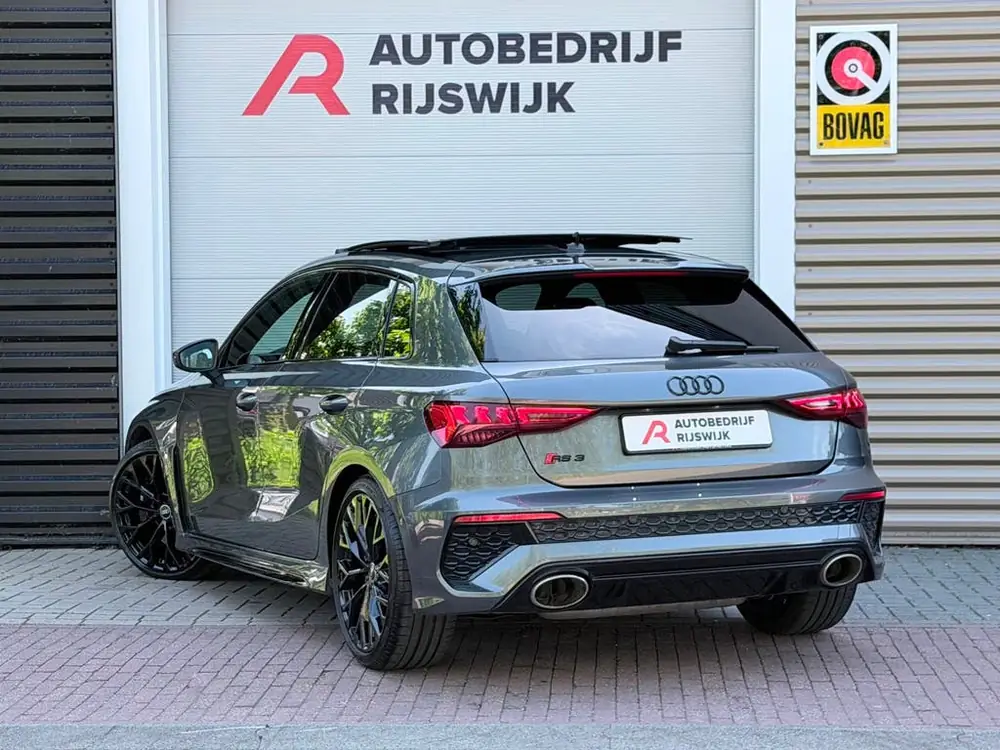 Audi RS3 A3 Sportback 2.5 TFSI RS 3 quattro Pano/Sfeer/B&O uit 2022, foto 3