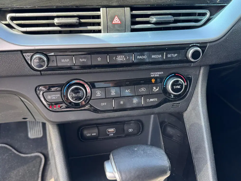 Kia Niro 1.6 GDi Hybrid DynamicLine Nav uit 2021, foto 14