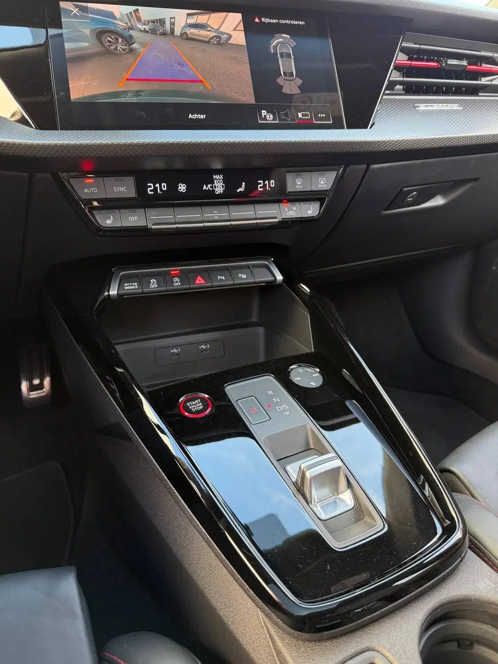 Audi RS3 2.5 TFSI quattro Carbon ext.-Keramisch-Pa uit 2022, foto 16