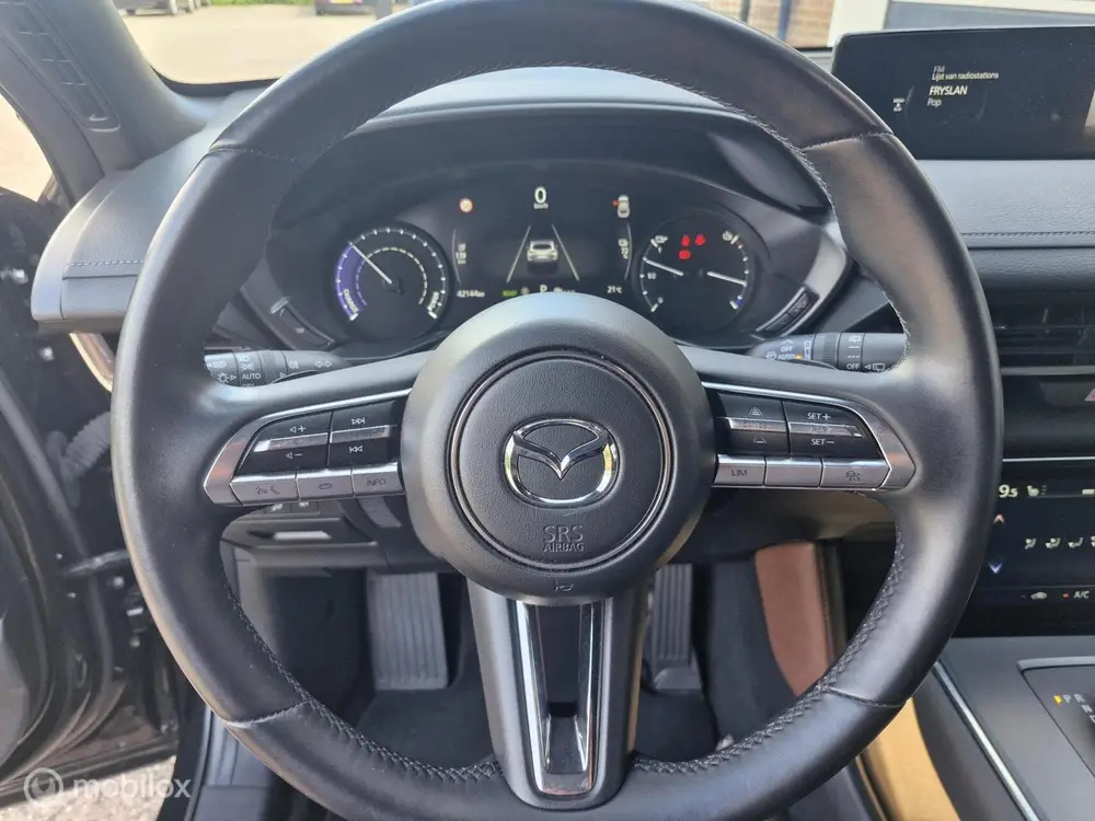 Mazda MX-30 e-SkyActiv 145 First Edition 36 kWh uit 2020, foto 17