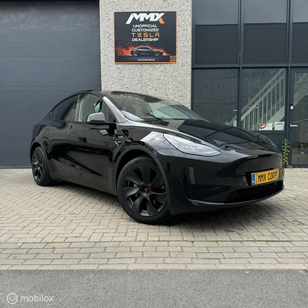 Tesla Model Y RWD + MMX PACK + IAP uit 2023, foto 3