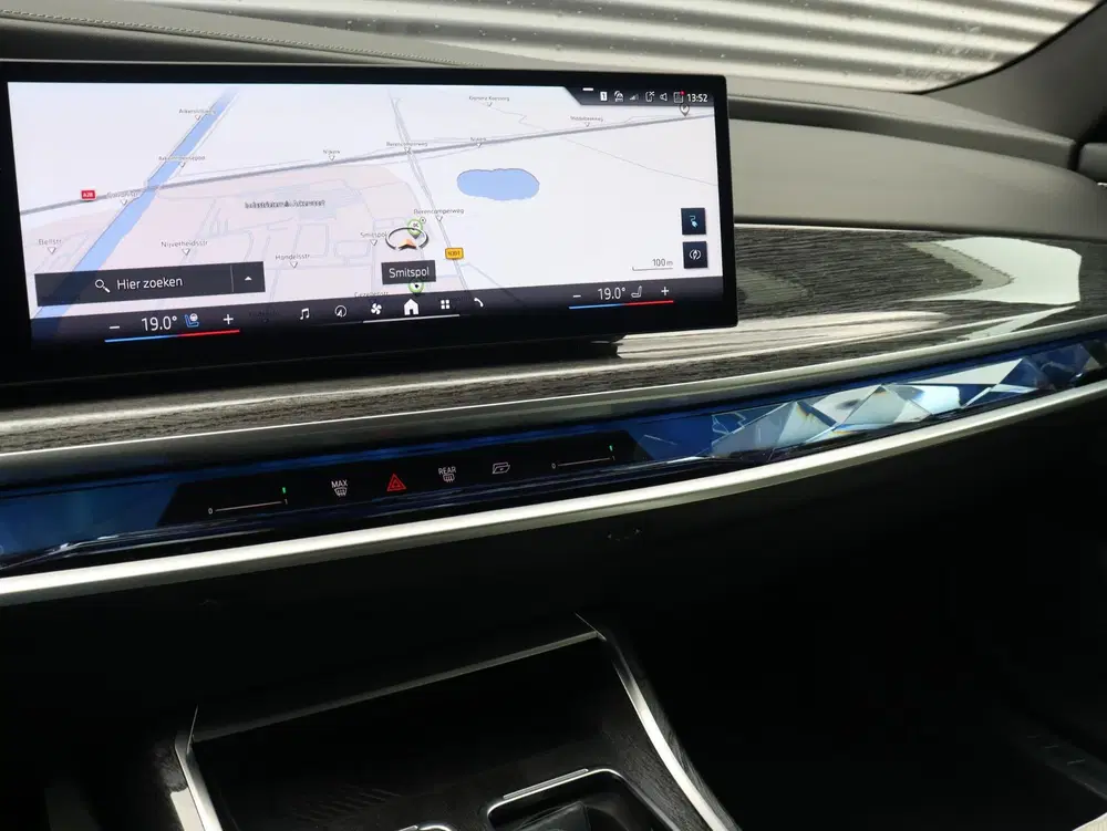 BMW i7 xDrive60 uit 2025, foto 16