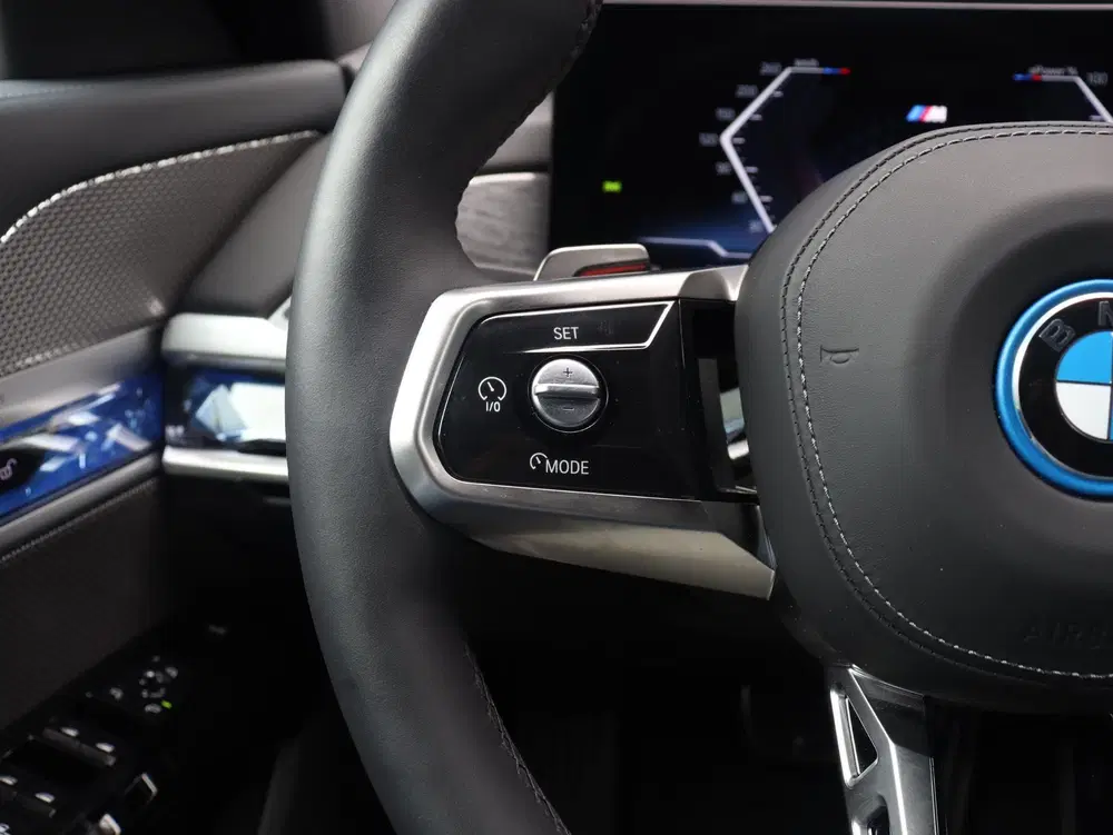 BMW i7 xDrive60 uit 2025, foto 19