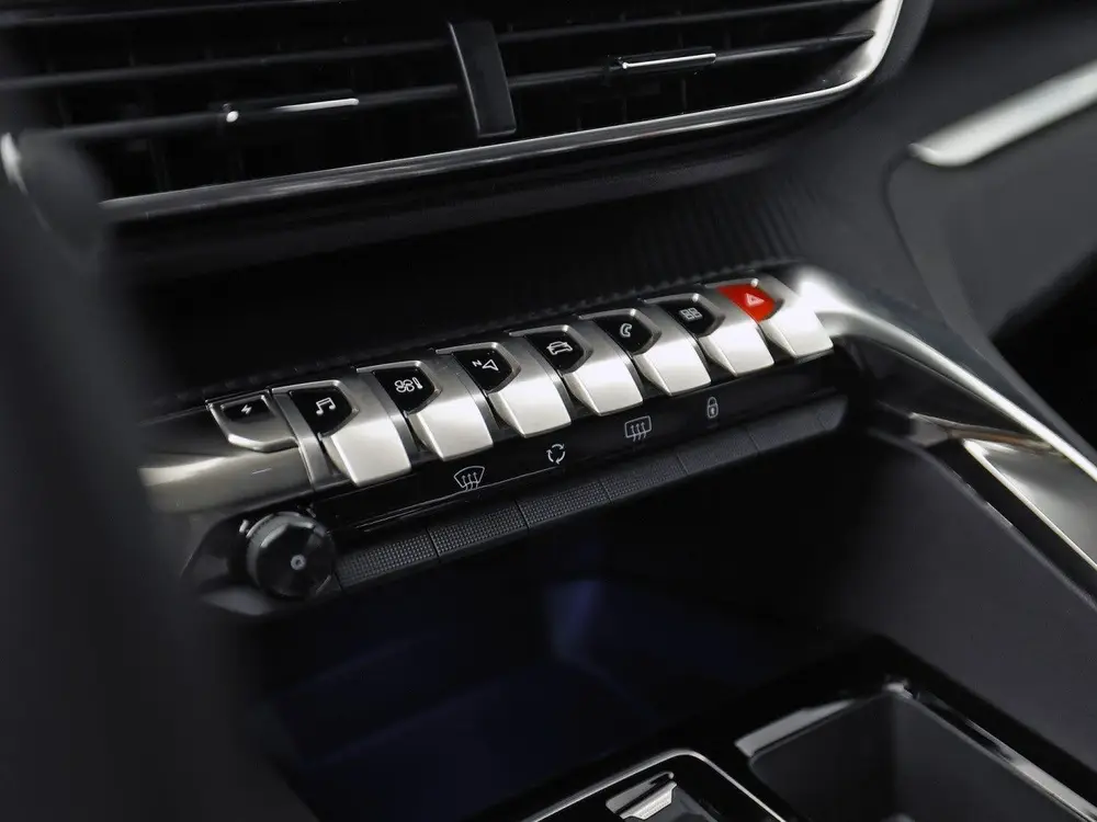 Peugeot 3008 1.6 HYbrid 225 Allure Sport 225Pk Automaat uit 2024, foto 9