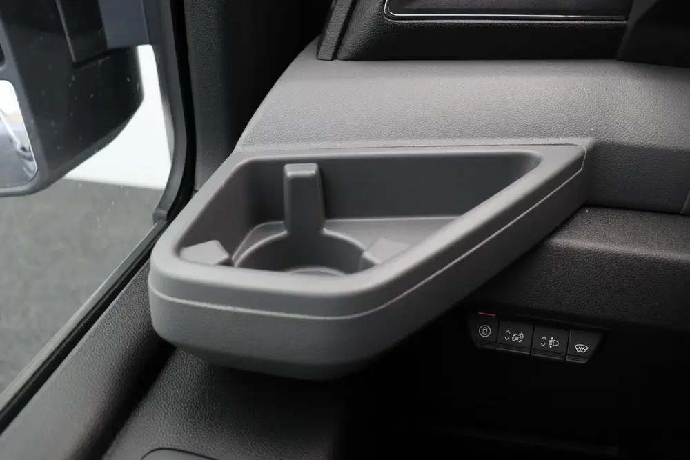 Nissan Interstar L2H2 Limited 87 kWh uit 2026, foto 11