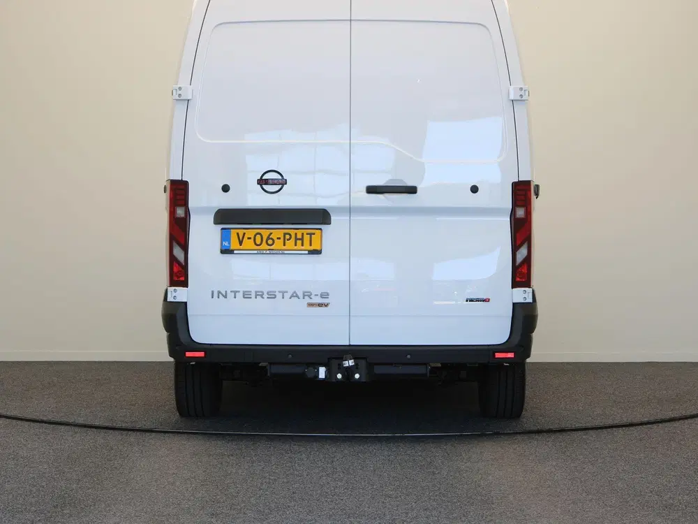Nissan Interstar L2H2 Limited 87 kWh uit 2026, foto 5